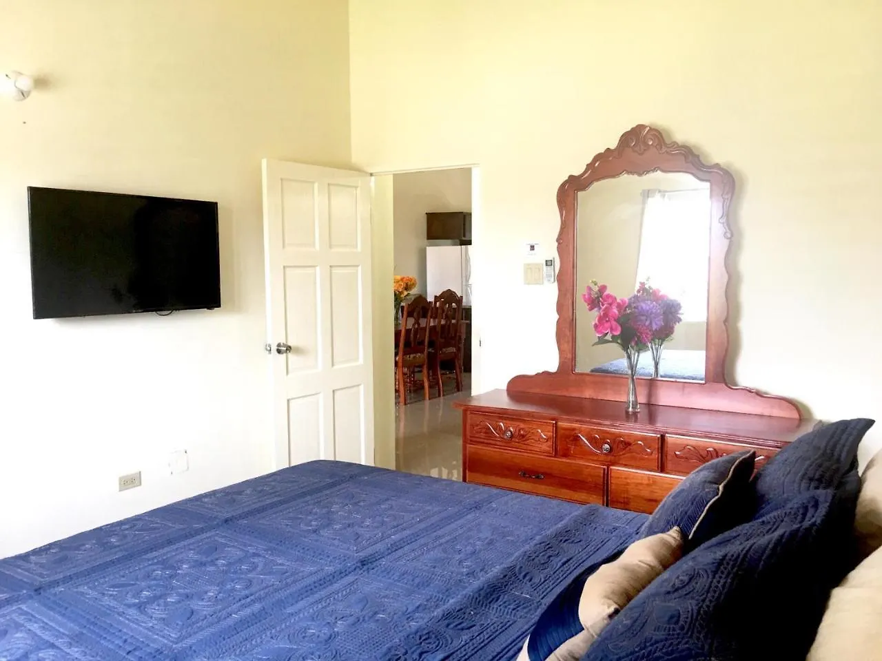 Dom wakacyjny Drax Hall Country Club'S Sweet Escape Saint Annʼs Bay Jamajka
